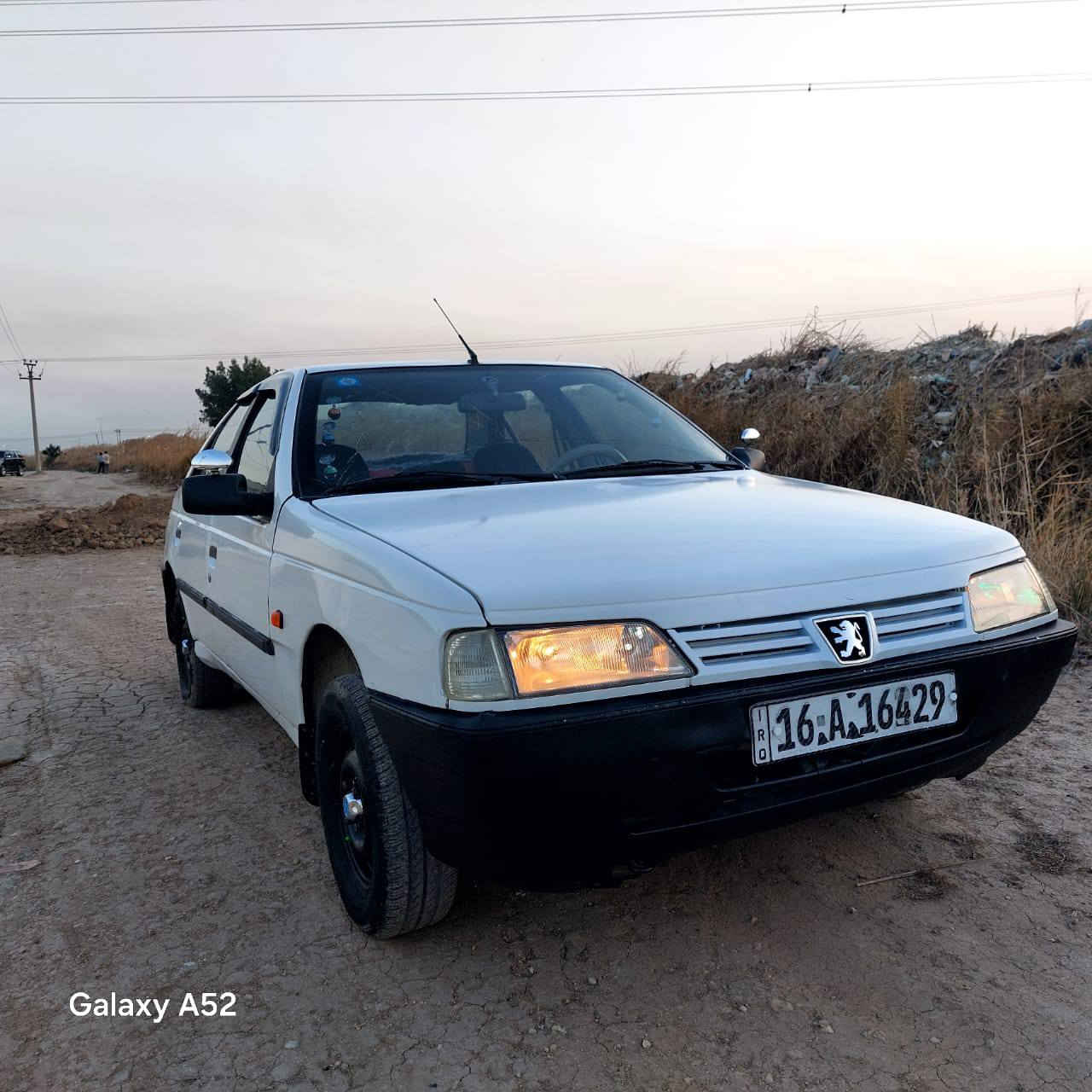 سلام عليكم سياره للبيع بيجو روى
موديل 2009 رقم قادسية دولي سنوية وهزه جديده 
2030 كير ومكينة خير من الله تخم تاير صدر خلفي أمامي 
خير من الله تبريد شغال كهربائيات كله شغالة بيه رش دوس 
ولهلالات  سياره حلوه مال جناي سعر 32 المكان واسط 
العزيزية 
***********
