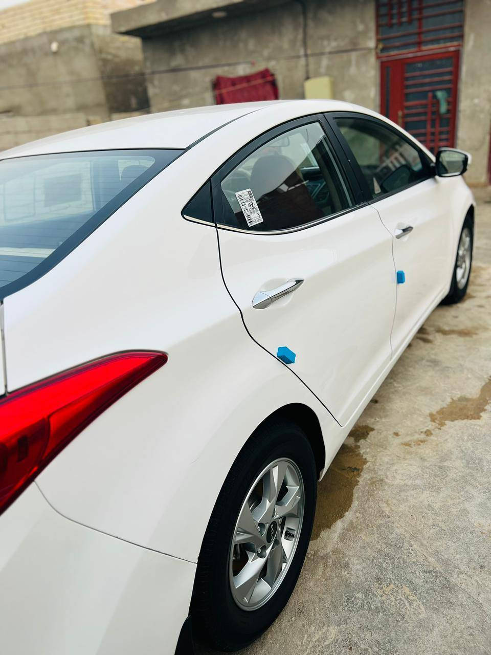 ألسلام عليكم الانترا 2015 خليجي محرك 2000 دوش السياره اعلئ فئه GLS رقم انكليزي بأسمي مداور ثاني يوم
السياره تخم تاير جديد حداديه فول السياره جديده مكاني كربلاء طريق النجف السعر ١٣٠ وبيهه مجال قليل اتصل ***********
