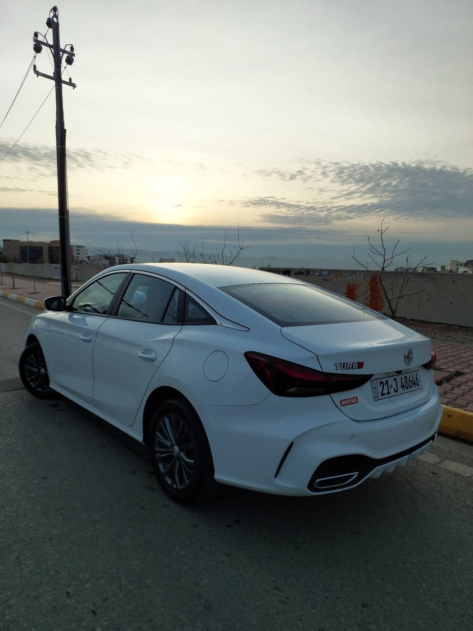 بەناوی خوای گەورە
بۆ فرۆشتن MG GT 2025
فوول مواسەفات سڵاید بێ تۆربۆ
هیچی نییە دەعامی بۆ دەعامی بە شەرت
شاشە فوول ئەکتیڤ و ٦ مۆد
مانگێکە ڕەقەم کراوە و ٣٠٠٠ ڕۆشتووە
بەرگە سوکان و گاعی کەی کیو دی و ناو سنوق ی بۆ کڕدراوە
ڕۆنی لە مۆتڵ گۆڕاوە و بانسی گۆڕاوە
سعری $١٢٥
تکایە لە سعر نازانیت ماڵی خەڵک سوک مەکە
0773 279 85 30
0750 163 84 63
