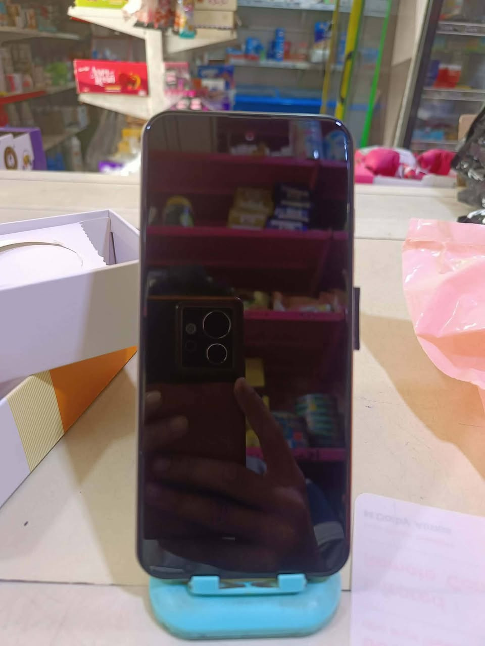 موبايل تكنو سبارك 30 
ذاكرة 256 كامرته كلش واضحة 
جهاز جديد مامستخدم كوبي ماستر سعره 85

ايباد الزونفي ذاكرة 1 تيرا يعني 1000 كيكا بايت 
يحمل جميع البرامج والالعاب يدعم لعبة البوبجي 
حجم الشاشه 7 انج كلش حلو ومرتب سعره 110

 موجود توصيل كافة المحافظات


**إذا كنت صاحب هذا الإعلان وتريد حذفه لأي سبب، رجاءا أرسل رسالة إلى الدعم الفني**