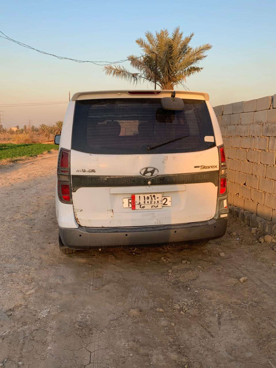 السلام عليكم 
ستاركس للبيع 
رقم كربلاء 
موديل 2014
كير عادي مفتوح 
رقم الهاتف ***********
