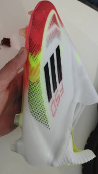 حذاء • أصلي