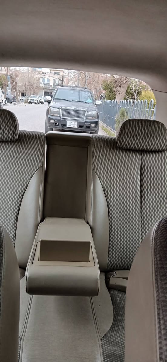 نیسان تیدا/جانتا مۆدێل ٢٠٠٨
خلیجی ناوزەرد 
ڕەنگی سلڤر ، گێڕ ئۆتۆماتیک
سەنەوی مانگی ٨ بەسەردەچێت
 شوین عەینەک
کوشن سیاحى
بێ بۆیاخ
بێ کاڵبوونەوە 
بێ لێدران
نرخى / 87$ و معامەلەیەکی کەم
*********** السليمانية, العراق
