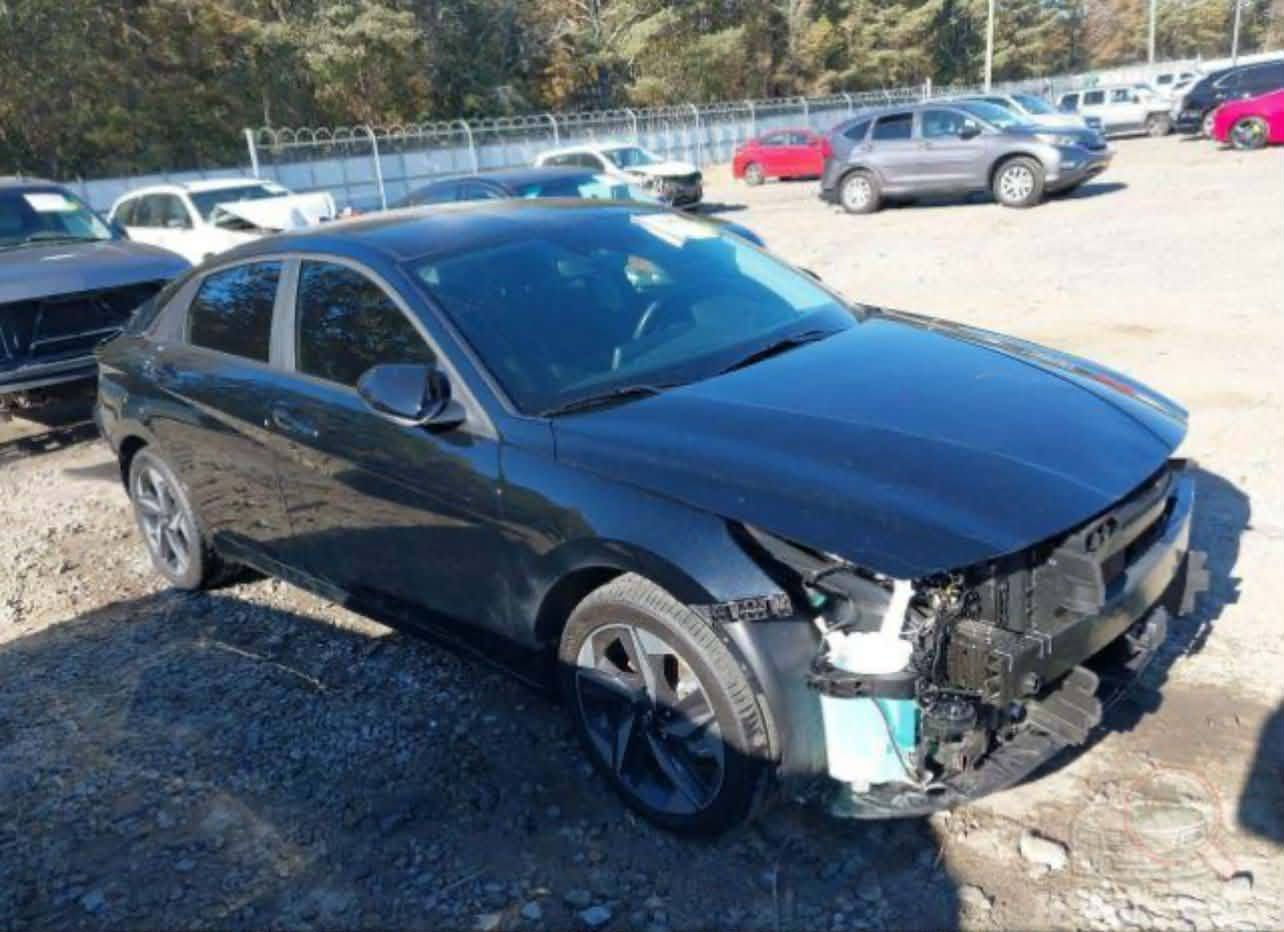 الانتره موديل 23
فول عدى الفتحه 
حادث قبق جنطه نفسه مصلح 
السعر 153  بي مجال بسيط 
العنوان بغداد   (جميله حي الاكراد )
***********
