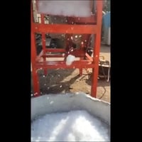 يوجد مبراشه ثلج حسب طلب والإنتاج تواصل خاص متوفر وتساب 07879036076