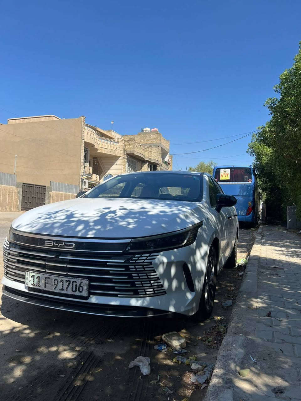 سلام عليكم بي واي دي  دسترول مديل ٢٠٢٥ ماشيه ١٦ الف بيه جاملغ وبنيد مبدلات طخة خفيفة بدون لغود وشواصي شرط السونار سيارة جديدة ونضيفة بسمي تحويل ثاني يوم السعر  ١٧ مليون وبيه مجال للطيبين *********** مكاني بغداد
