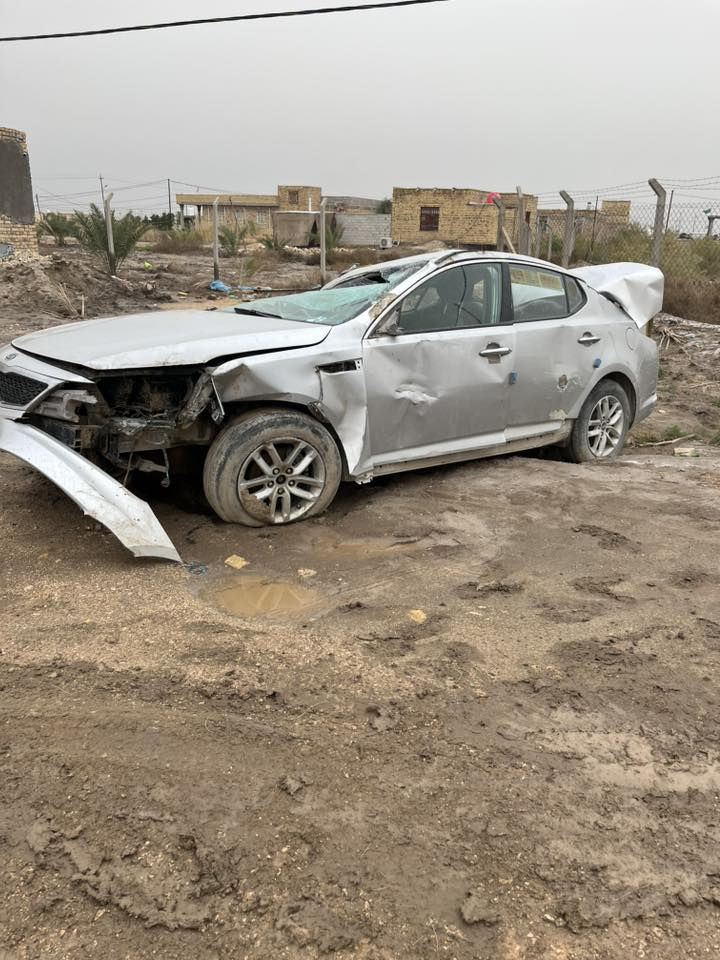 السلام عليكم أوبتما 2012خليجي مكينة 2400سنوية جديدة عارضها ب 55وبيها مجال  مكان السماوة رميثة ستفسار اكثر***********
