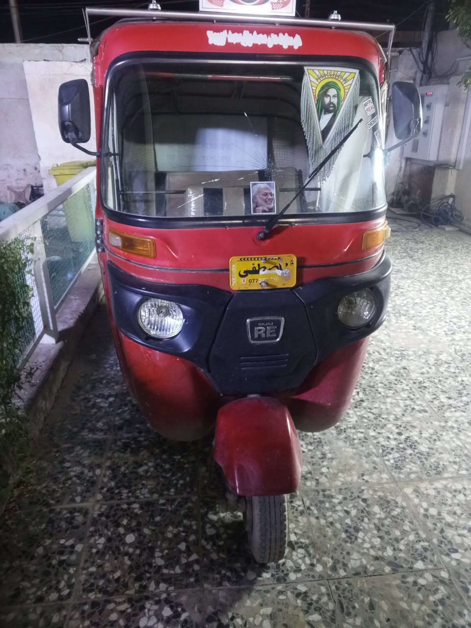 السلام عليكم،،،، 
تكتك 2018،،،،
تكتك حلوه ونصبتهه تخبل وكشرهه كلش حلو 
المحرك شرك جديد وكلجات جديده وتكتك كلش نظيفه 
كهربائيات كلهه شغاله ،،،، بس يحتاجلهه غسله 

تكتك للشارع گبل،،، من الاخير تاخذهه وراسك بارد 
التكتك اوراق،،، رحمه لبوك اقره المنشور،،، التكتك اوراق  وبيهه ورقه وحده استنساخ 

للاستفسار متواجد خاص 
رقمي *********** 

المكان/ بغداد/ بوب الشام
