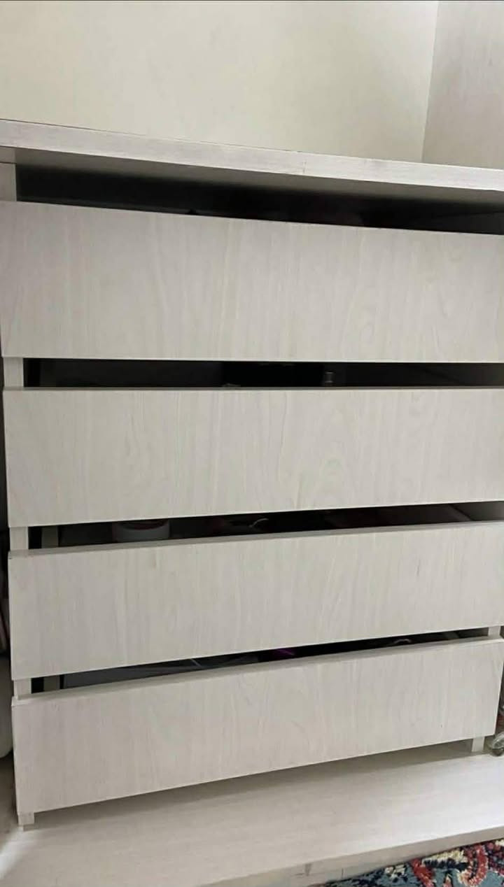 معرزینوێنوجلوبەرگ بۆفرۆشتن150هەزارلەسلێمانیم *********** السليمانية, العراق
