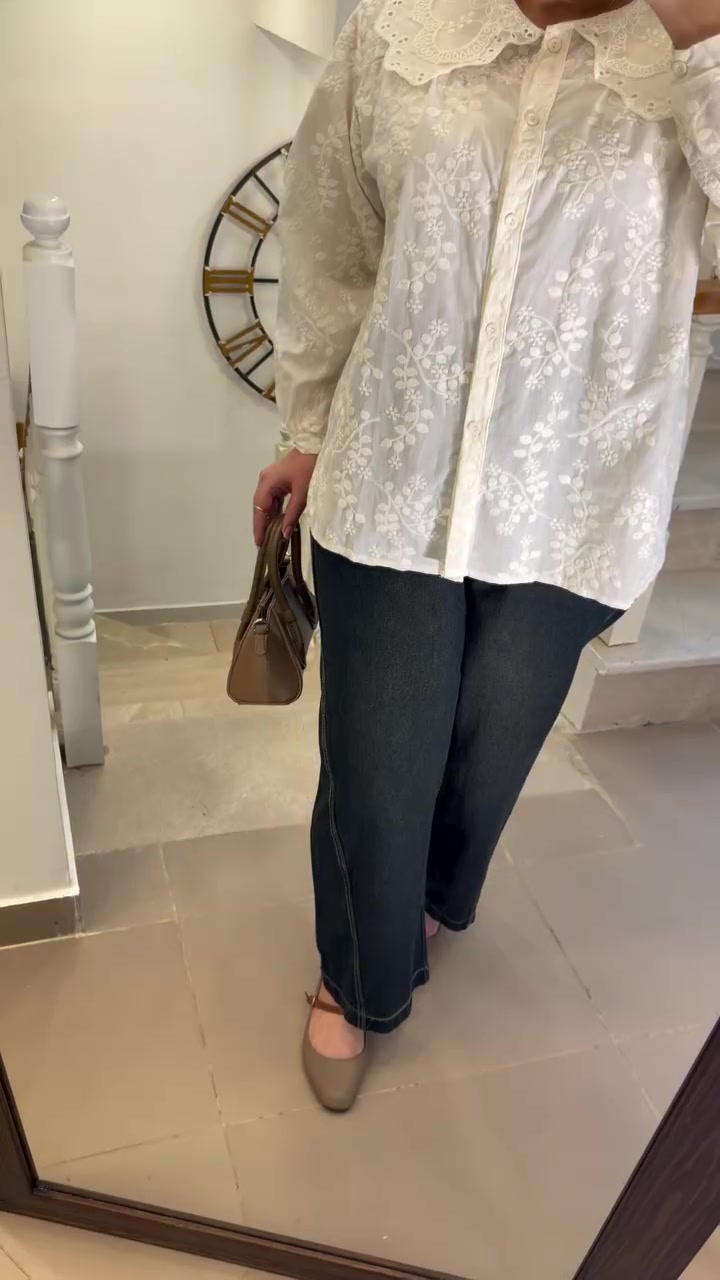 لوركا براند🔥🔥🔥🔥
قميص فري سايز طول ٧٥ 
سعر٣٥


**إذا كنت صاحب هذا الإعلان وتريد حذفه لأي سبب، رجاءا أرسل رسالة إلى الدعم الفني**