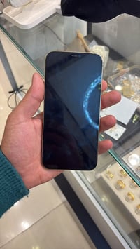 ١٢ برو ماكس ذ ٢٥٦ بطاريه مبدله شاشه مبدله ضهر مكسور لون ذهبي رايده ب ٢...