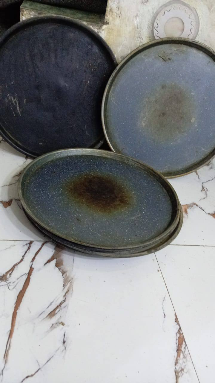 للبيع الصغار 4صواني 10الوسط3صواني 10والكبير2صواني 10والوحش 6الف للأستفسار الرقم ***********
