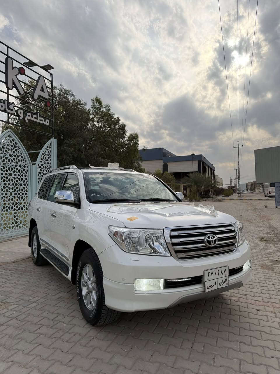 سلام عليكم
💧لاندكروز مديل 2011 ستينيه اصل بريم
💧مكفوله بيه عله كد شبرين صبغ فقط
💧السعر320 مجال  قليل 
💧السياره فول مواصفات 
💧بصمه ابواب بصمه تشغيل 
💧كشنات جلد 
💧فتحت سقف 
💧كشنين كهرباء 
💧فور ويل 
💧حساس خلفي امامي
💧ثلاجه
💧8ارباك
💧تحكم ستيرن
💧شاشه كامره 
💧تايرات دلوب 
💧6سلندر
💧والكثير من المواصفات المعروفه بيه بعد 
💧السياره رقمه اربيل مداور وكاله اني حاضر 
💧حداديه كير مكينه شرط كارتون تبريد ثلج 
💧اي نقص ما بيه 
💧اي ستفسار اني خادم 
***********
