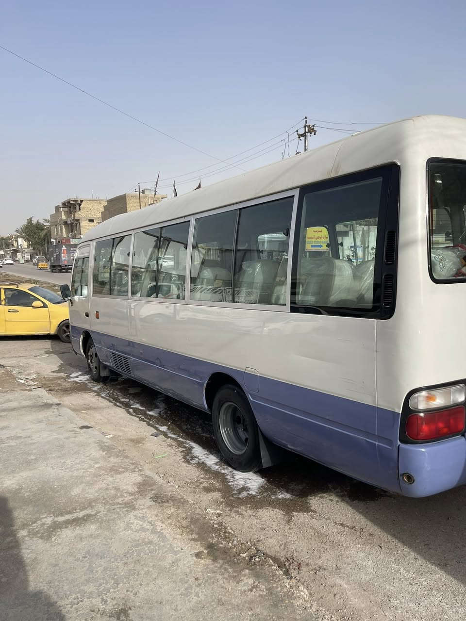 السلام عليكم كوستر 2009للبيع قبق بجم بس الباقي كفاله رقم بغداد عليها غرامات مروريه دوشمه عام قلاب ستاركس تخم تاير ***********لسعر185
