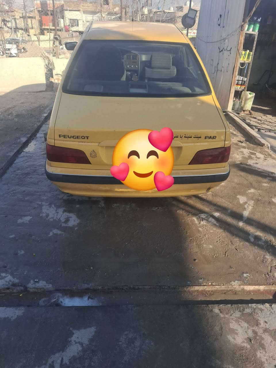 السلام عليكم بيجو بارص موديل ١٦ كير مكينة تنقص قليل تخم تاير صدر خير من الله تبريد شغال تدفئة شغالة لا ضربة ولاتبديل لأصبغ عدة الهلالات الخلفية كهربائيات كلهة شغالة  العنوان شهداء العبيدي *********** الخاص مفتوح وتساب بي الرقم
