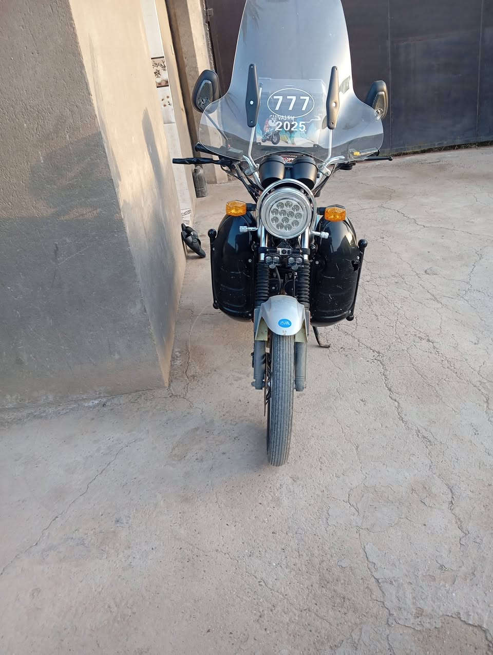 دراجه دايون عضم موديل ٢٠٢٢ كامله محرك بلادي مكان بابل على سريع دويلي سعر ٦٥٠    ***********
