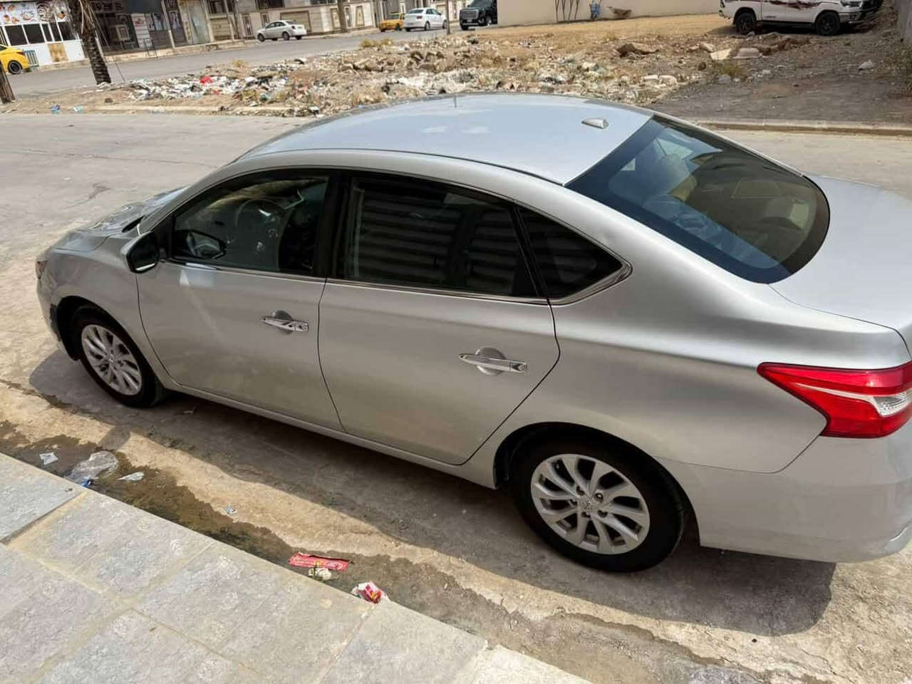 سيارة نيسان سنترا موديل 2018 أمريكي
حادث امريكا بابين وقطعتين رش بوش 
عنوان موصل (التعليم جمعية النور)
استفسار عن طريق رقم التلفون فقط 
***********
