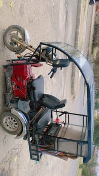 للبيع  ماطور نفرات و حمل ومعوقين يصلح للجميع  تماتيك  بدون كلج بدل وام...