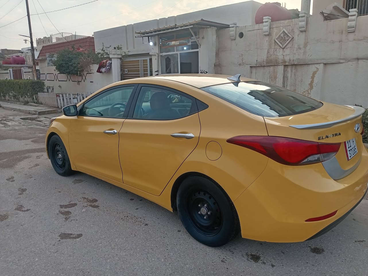 السلام عليكم وربي يحفظ الجميع اخوان
عندي هاي النترا 2014 امريكي سياره جاهزه وكامله ع الاخر وبالعافيه ع الياخذها  معروضه للبيع او المراوس بسياره خصوصي فقط.. شعندك نزل او اتصل *********** خط او واتساب
