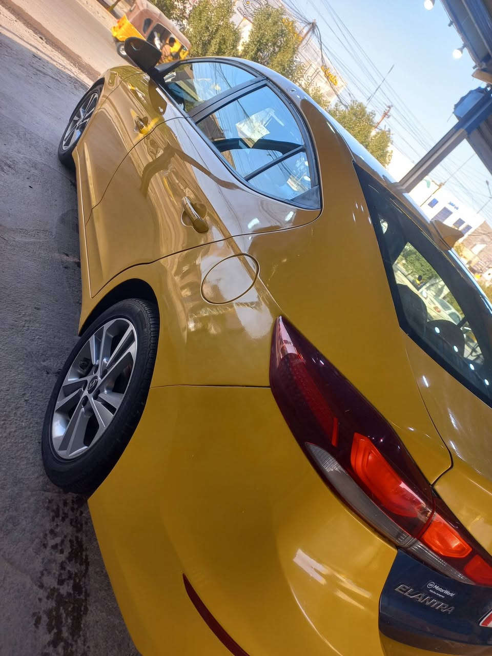 للبيع النترا 2017
حادثها بل المنشور 
رقم بغداد مشروع وطني 
مكينه 2000 
كير ايتي 
السعر 115
لاستفسار ***********
