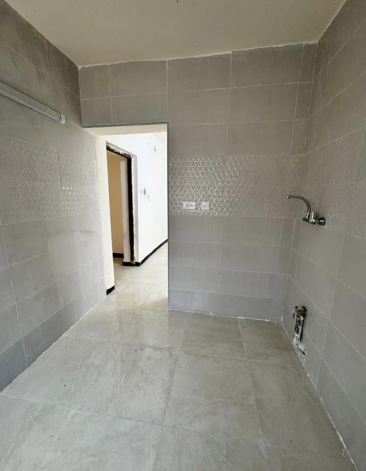 للايجار في السيديه

مشتمل طابق ثاني معزول عزل تام جديد

يحتوي ع غرفه وصاله ومطبخ وخدمات وسطح

من صاحبه بدون دلاليه على الرقم 

***********

ب500 الف
