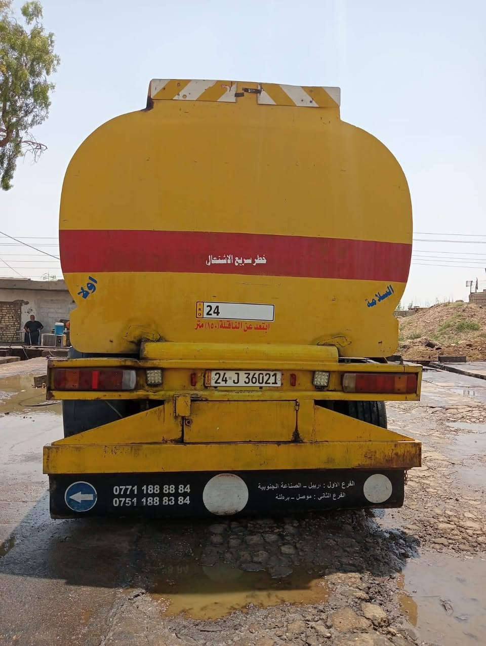 اسكانية2003انجكتر420كوبرة4ب4تكيال الدورةرقم دهوك بسمنةمكان السيارة بغداد الامين ***********
