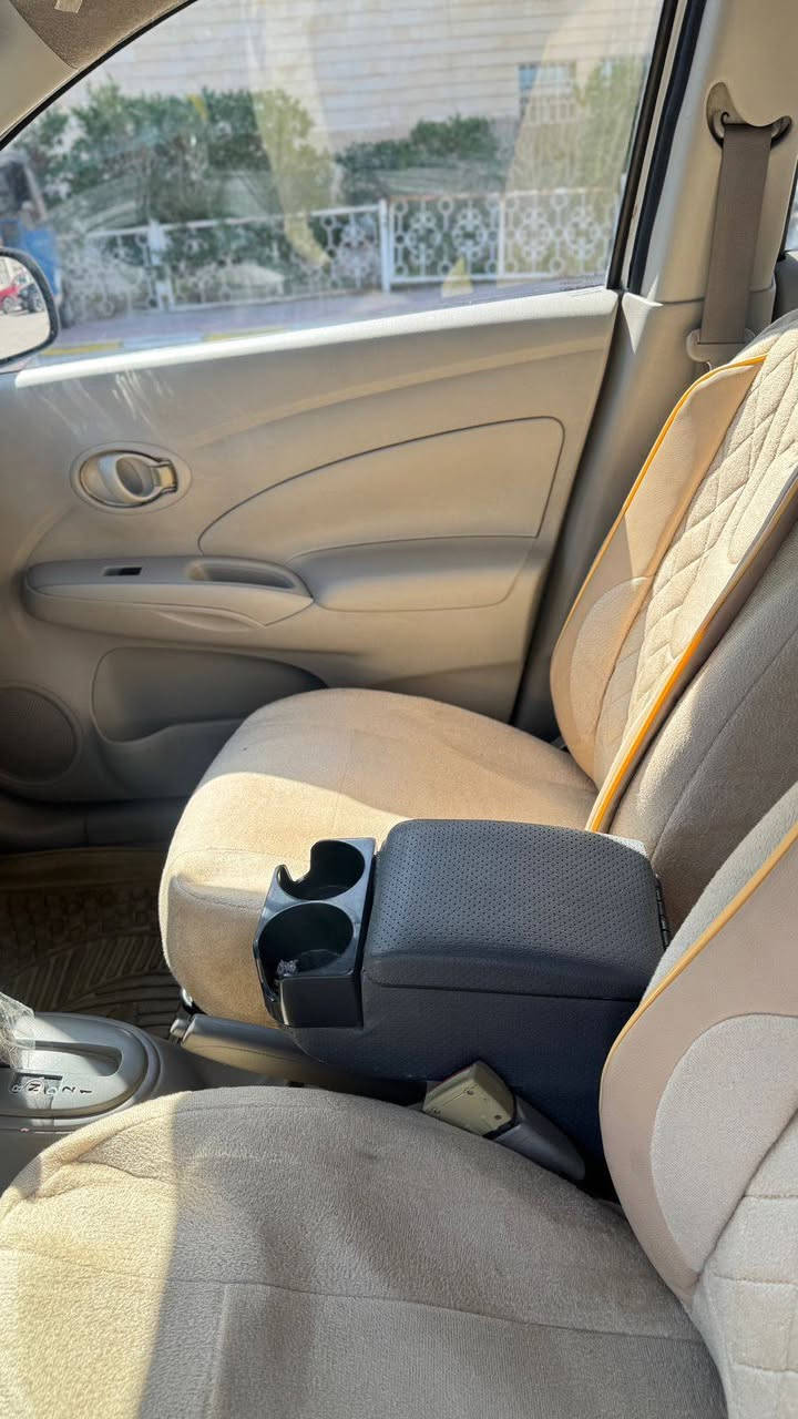 سلام عليكم
نيسان سني هندي ٢٠١٩ بيه باب الي وره سايق مبدل وبيه طخات مكينة كير تبريد مكفول السعر ٩٤ للاستفسار او الاتصال 
***********
