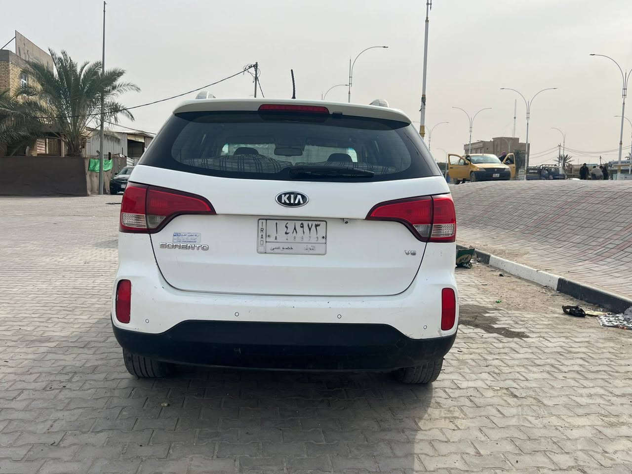 السلام عليكم
سورنتو2015للبيع
السياره بيه جاملغ امامي صبغ جاملغ خلفي شويه بارد 
فول بصمه 
تبريد3قطع+7راكب+6سلندر+اعلى فئه+كامره شاشه+دوشمه جديده


**إذا كنت صاحب هذا الإعلان وتريد حذفه لأي سبب، رجاءا أرسل رسالة إلى الدعم الفني**