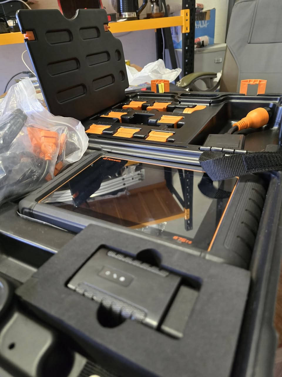 FOXWELL i75ts
خاص للسيارات هايبرد 
تحديث مجاني لغاية ٣/٦/٢٠٢٨
٤ حساس
  مجانيTPMS 

مستعمل كلش قليل
جهاز نفس الجديد 

*********** واتساب
مکان: السليمانية
سعر: ٦٨٠$
