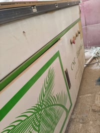 للبيع استخدام قليل 07805954346