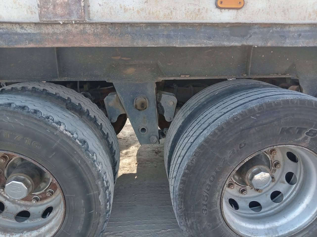 السلام عليكم 
لبيع عربانه فلات حداديه 
4دناكير 14 شاصي 16 مكفول 
طول 12.5
تخم تاير جاهزه لعمل 
لستفسار ‏ ***********/‪***********‬‏ سيف الدين 
مكلف بل  نشر
