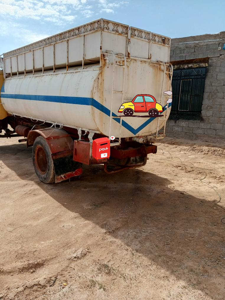 السلام عليكم تانكي ابو ردين للبيع مكاني النجف تانكي جديد السعر مليون وربع‏‏‪***********‬‏.. مليون و 250
