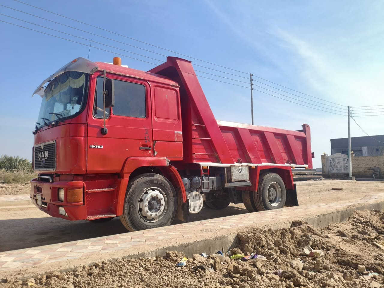 ***********   ***********
