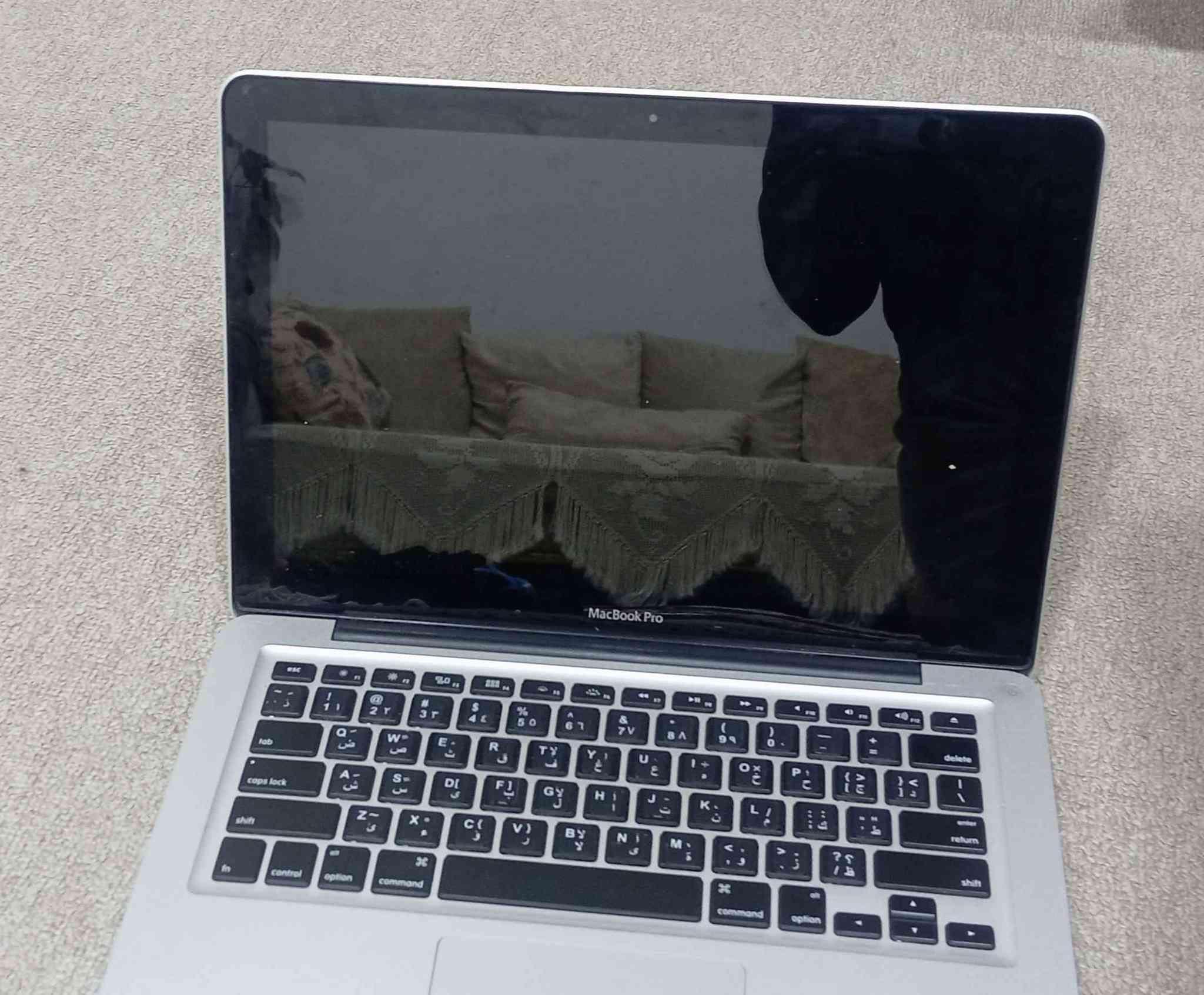 کۆمپیوتەری  ئە پڵ mac book  pro  شاشە  ۱٤
core  i5
cpu   2500
ram    4
hdd   320 gb
batre  ④
نرخ  ۱٥۰  هەزار رانية, السليمانية


**إذا كنت صاحب هذا الإعلان وتريد حذفه لأي سبب، رجاءا أرسل رسالة إلى الدعم الفني**
