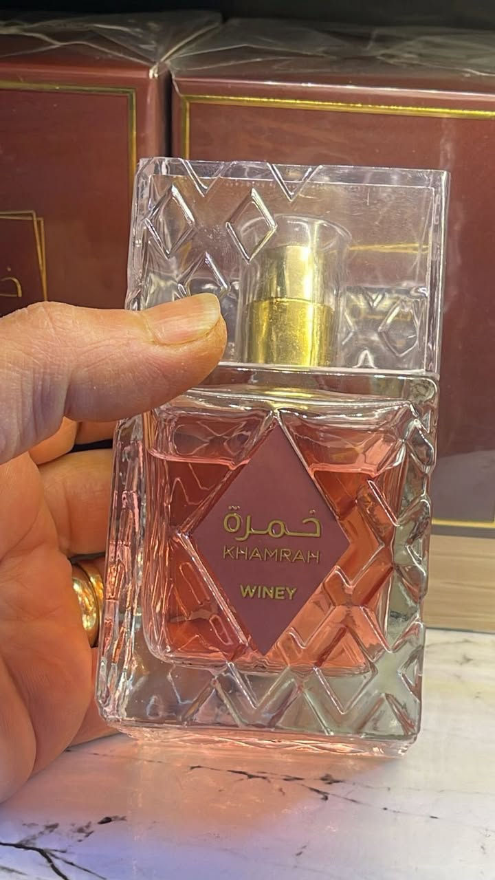 تميز بعطرك واختاره بدقه  لاتحتار بعد اليوم واحنا يمك ❤️👌كادرنا النسائي خبره بالعطور منذ 2008
عبير الورد للعطور بوابة بسماية الجديده الشارع الخدمي بسايد كرزات عمو علي ❤️يفتح المحل من 7-1بعد منتصف الليل 🚛متوفر التوصيل لكل العراق جوال ☎️***********
