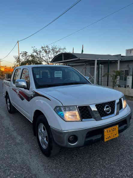 نیسان نەڤارا بۆفرۆشتن مۆدێل 2009
بێ بۆیاغ گێرومەکینەی بەشەرتی فیتەر
تەبرید ساردو گەرم بەشەرت چوارتایەی تازەیە
هیچ عەیبوعارێکی نیە لۆک ماوەتەوە سەیارەکە
سەنەوی تازە بەسەر چوە ژینگەو ڕێگاوبانی دراوە بەشەرتی تەحویل و بڕاوەو غەرامە
شوێن چەمچەماڵ سعری:99گڵا
ژم:***********
ژم:*********** شمشمل
