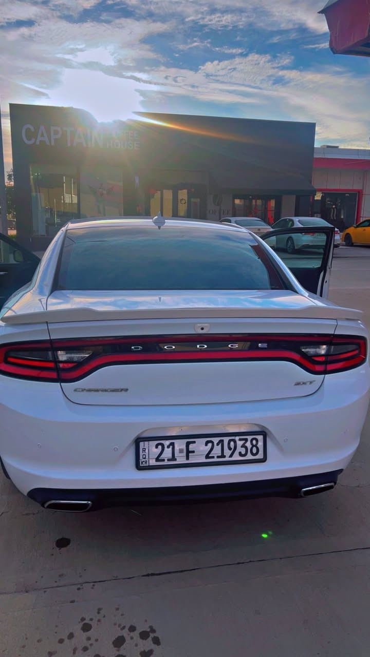 جارجر موديل 2016  SXT كشن حار بارد تدفه تبريد كير محرك بشرط سياره بجم كبس وحيل جديده احلا من الصوره ضرر ٣ قطع صبغ بدون دواخل بدون ارباك كابون بانزين هم بيها ماشيه ٩٠ ميل حقيقي سياره مال جنايه سعر (205) وبيها مجال بسيط للطيبين *********** رقم الهاتف
