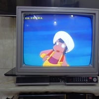 للبيع  جهاز تلفزيون(EIC.قيثاره) حجم 20 إنتاج شركة الصناعات الالكترونيه...