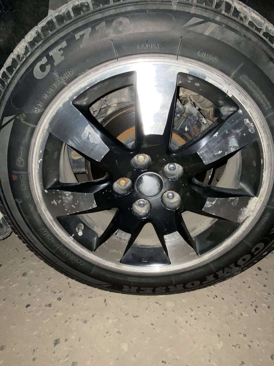 مرواس فقط ويل 17+تخم تاير  جديد225/55/17مكاني الديوانيه رقم***********
