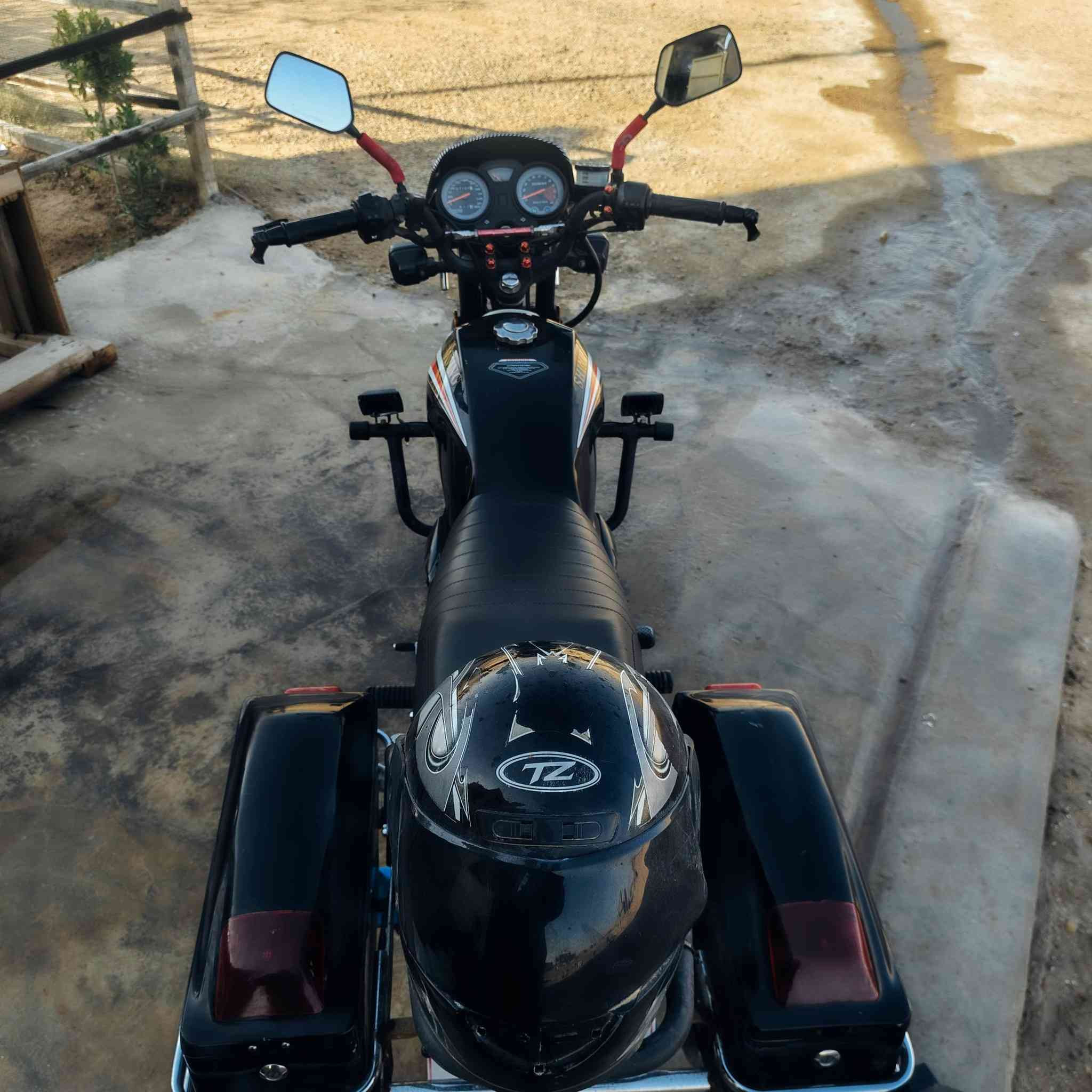 السلام عليكم دراجه شايننج موديل 24 على وضع الشركه ماممدوده عليها سبانه كفاله عامه مجنبزه عله ايدي السعر مليون وبي مجال دراجه مال جنيه  ***********
