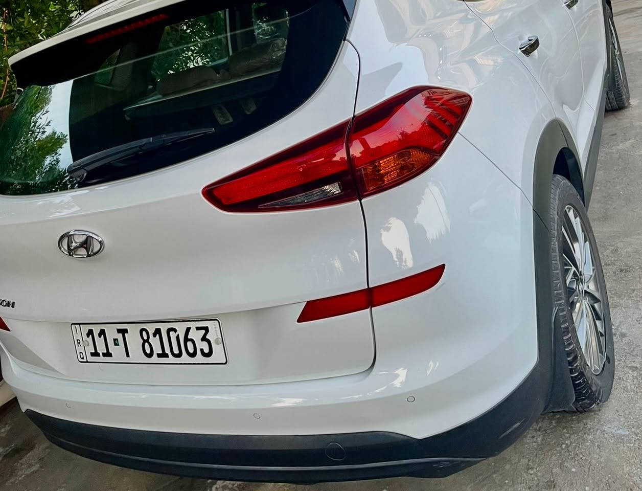 توسان خليجي موديل 2019  رقم بغداد باسمي فول مواصفات واحد على واحد مكفوله  كفاله عامه من الشخط والصبغ والضربه. ماشيه69 مواصفاته بنوراما تشغيل عن بعد اناره داخليه لد 5 عدسات حساس امامي خلفي شاشه اصليه كامره دواره مري شفط بصمات عدد 2 سبير منازل تخم تاير جديد مكاني بغداد حي الاطباء السعر 210 

***********
