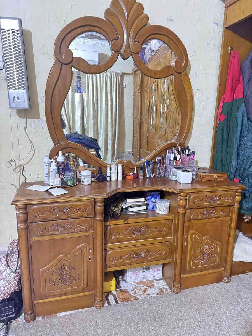 🔴 للبيع – غرفة صاج عراقية درجة أولى 🔴
غرفة صاج تفصال محلي عراقي

✔️ درجة أولى

✔️ مستخدمة استعمال خفيف

✔️ بحالة جيدة جدًا

✔️ طابقين (فخمة ومناسبة )

💰 سعر الشراء: 3,000,000 دينار

🔥 سعر البيع: 1,500,000 دينار فقط

فرصة ممتازة لمن يبحث عن الجودة والسعر المناسب

📍 السعر قابل للنقاش البسيط للجادين
ملاحظة بدأت مجرات مفتوحة كون عدنا طفل 🙂

📞 للتواصل والاستفسار مراسلة خاصة أو اتصال

***********
