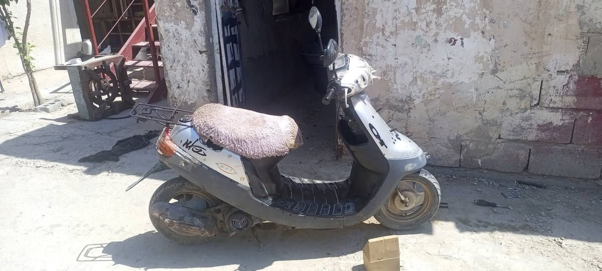 سلام عليكم دراجة بطة للبيع مكينة مابيهة اي نقص مكفولة للستفسار ***********
