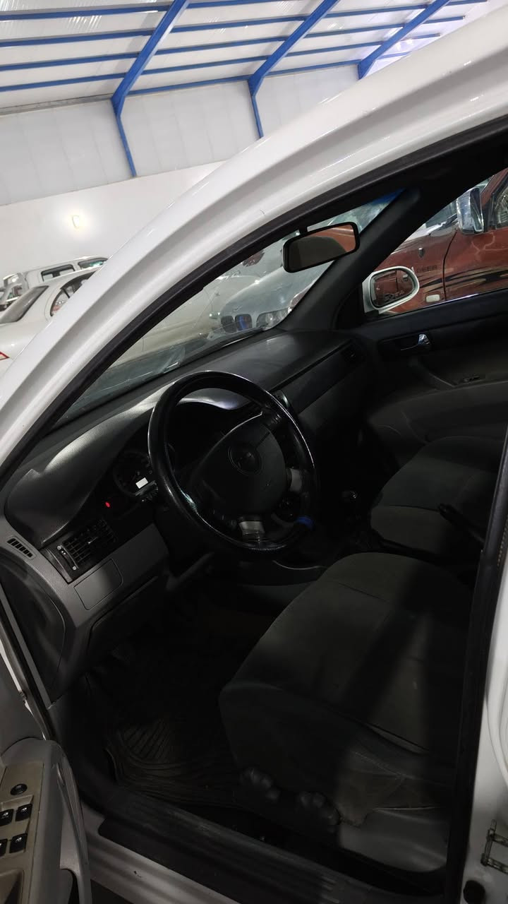 اوبترا2013،كير عادي ،  مكفولة كفالة عام ، سعر87ورقە 
ر.م***********
