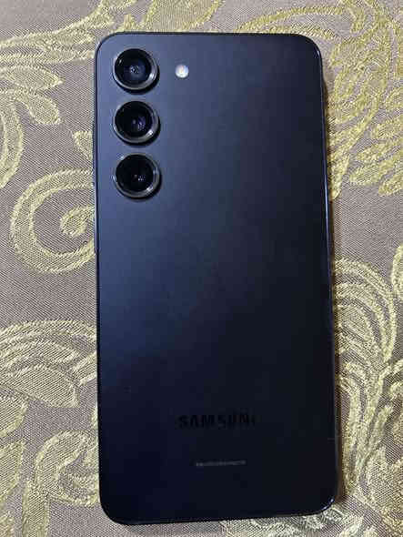 متاح اس 23 العادي النظافه فول الجهاز مكفول ابد ما مفتوح ولا داخل صيانه ذاكره 128 دبل سيمكارت السعر 275 وبي مجال قليل المكان الحبيبيه ***********
