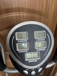 جهاز بايسكل   ( عداد رقمي ) + اوزان  للبيع موضح كدامكم بلصورة الجهاز ج...
