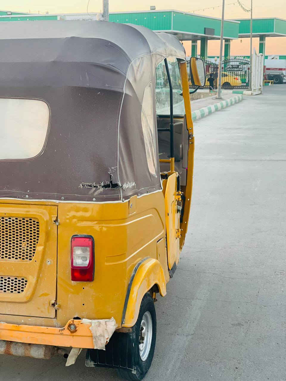 سلام عليكم تكتك موديل 2021شهر 5 تكتك كشره بيها جف يم بك لايت ول باقي مكفول محرك بوشه وبستم مرقم تكتك جاهزه تخم تايرات سعر 6600 وبيها مجال مكان العماره رقم ***********
