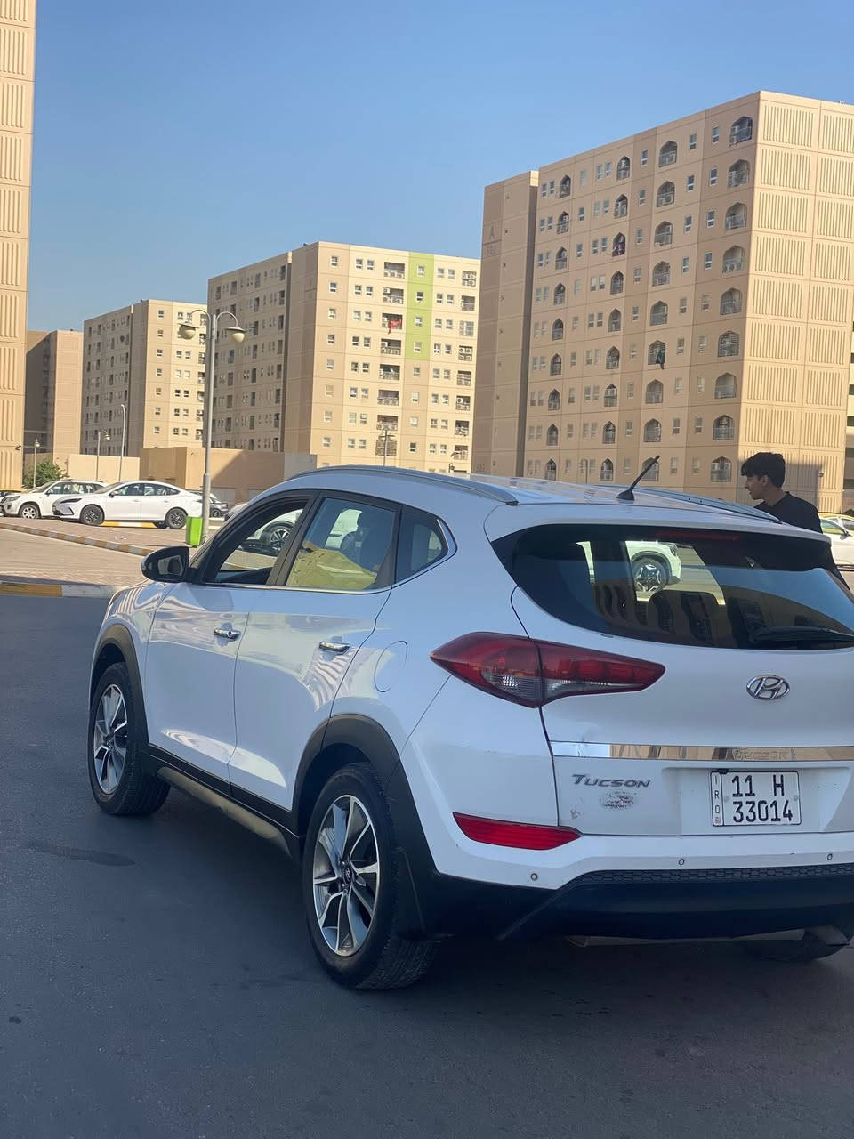 السلام عليكم توسان موديل  ٢٠١٨ خليجله ماشيه ١١٥ الف السياره جديده بمعنه الكلامه بيها جاملغ صبغ وربع البنيد بدون ارباك خابر وافهمك بل صيغ السعر ١٤٨ وبيها مجال قليل مكاني بسمايه ***********
