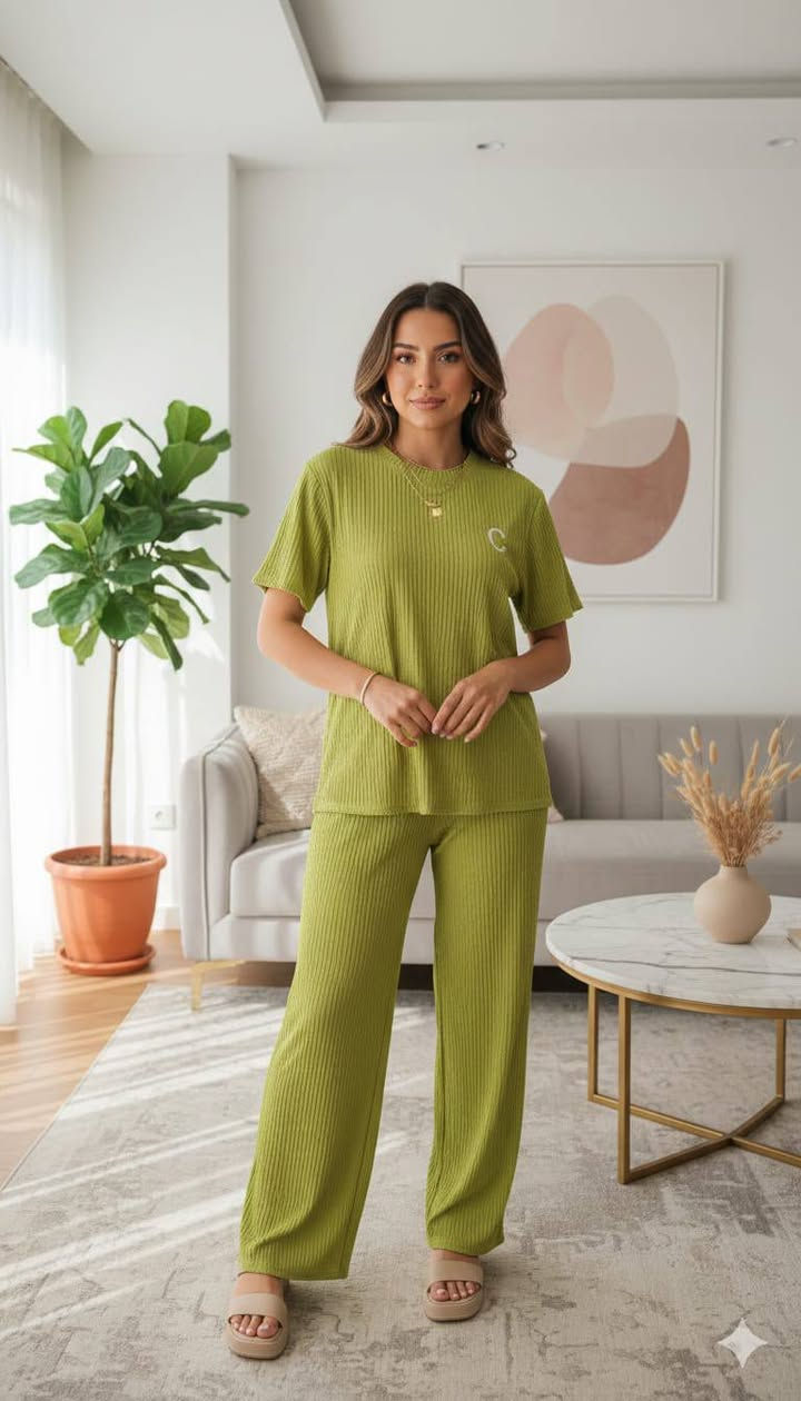 🔴 جمال تراكسود قطعتين  فخامه بالبس 🔴

🧶🧶نوع الخامة كريشه ❤️

السعر.(( 10الاف )) يوجد توصيل لكل العراق ب 5

المقاسات 
 L ,XL ,XXL ,3XL


**إذا كنت صاحب هذا الإعلان وتريد حذفه لأي سبب، رجاءا أرسل رسالة إلى الدعم الفني**