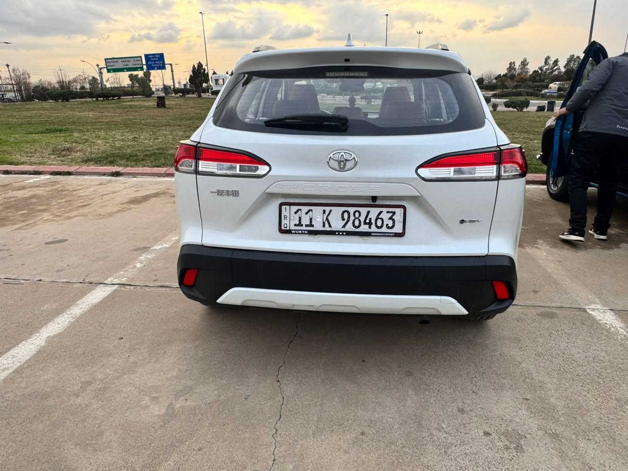 كورلا كروس 2025 هايبرد مكفوله كفاله عامه من اي @شخط رقم بغداد ماشي 14 الف / اتصال ***********   
السعر 27500
